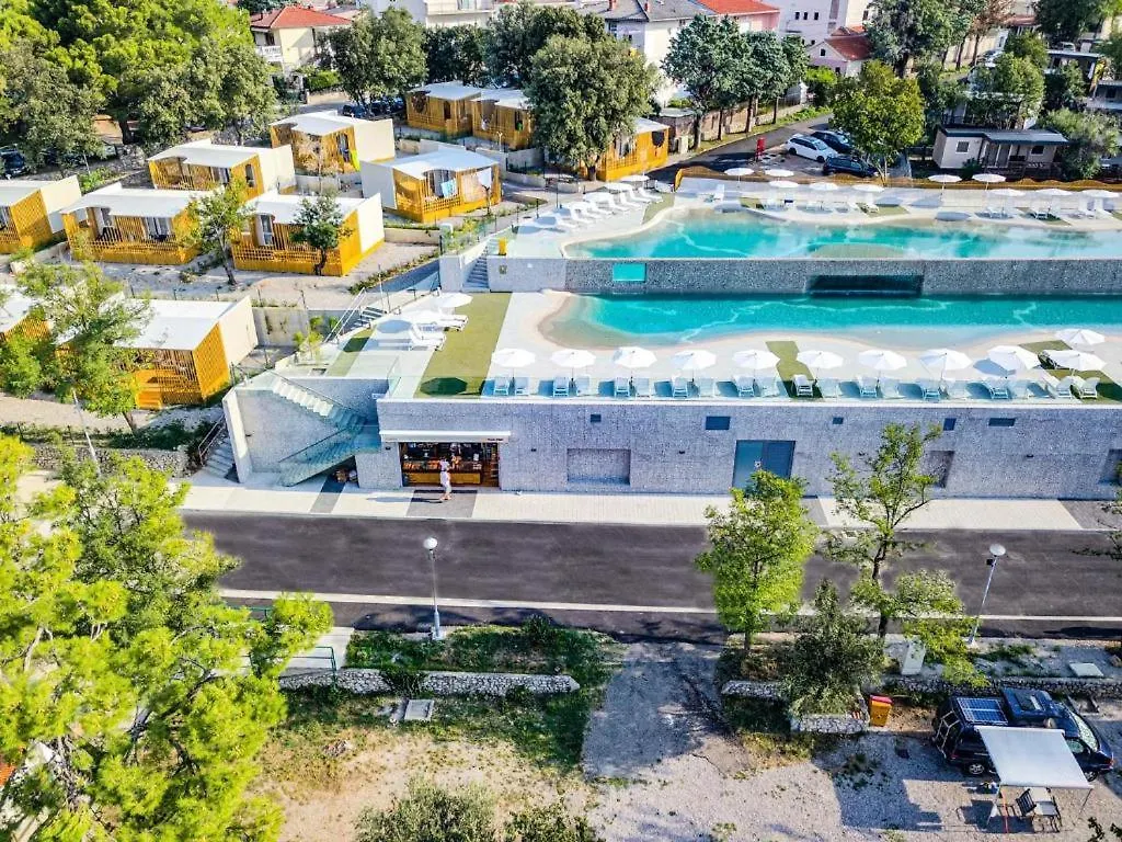 Vikendica Sea House Shade, Pool & Jacuzzi - Privilege Point Camping & Villas