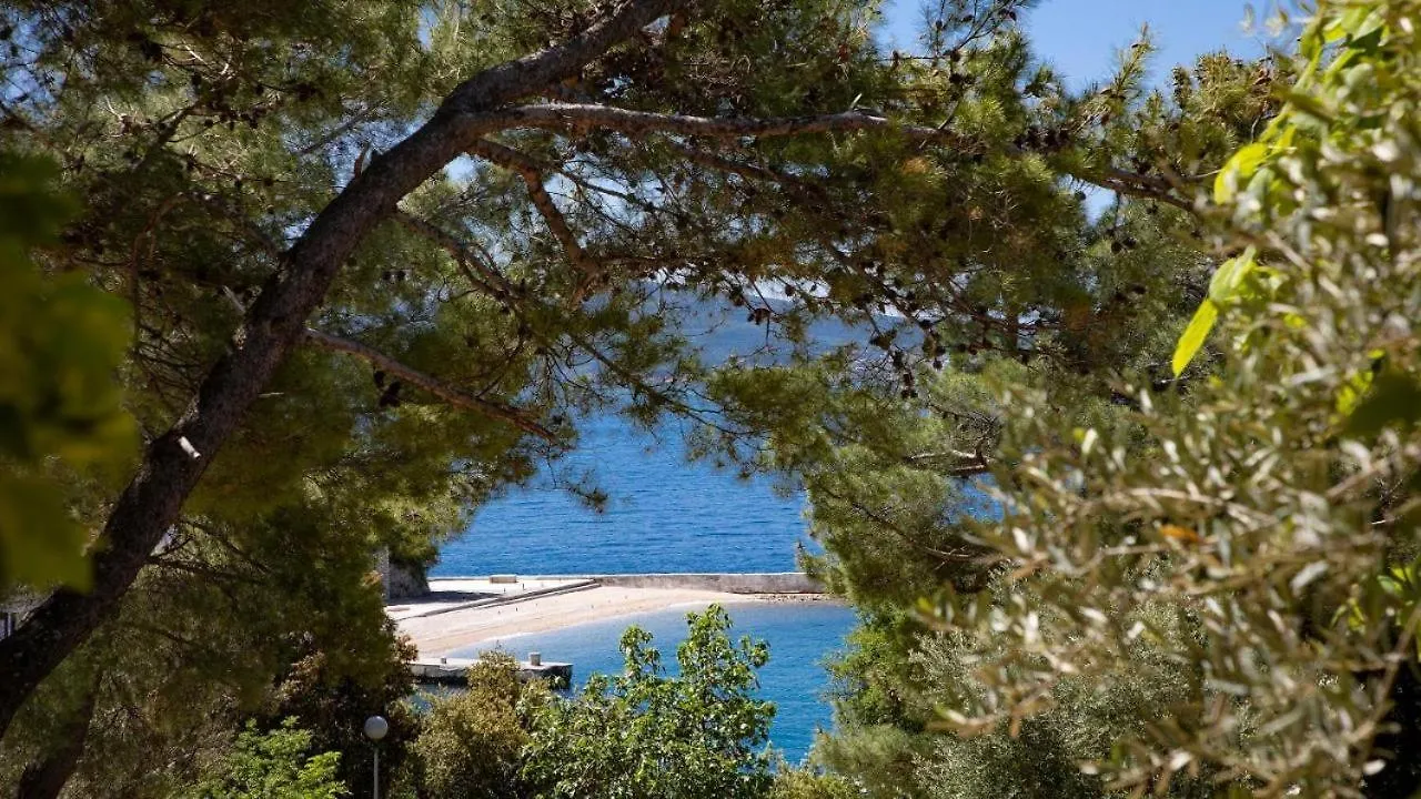 Sea House Shade, Pool & Jacuzzi - Privilege Point Camping & Villas Selce Holiday home